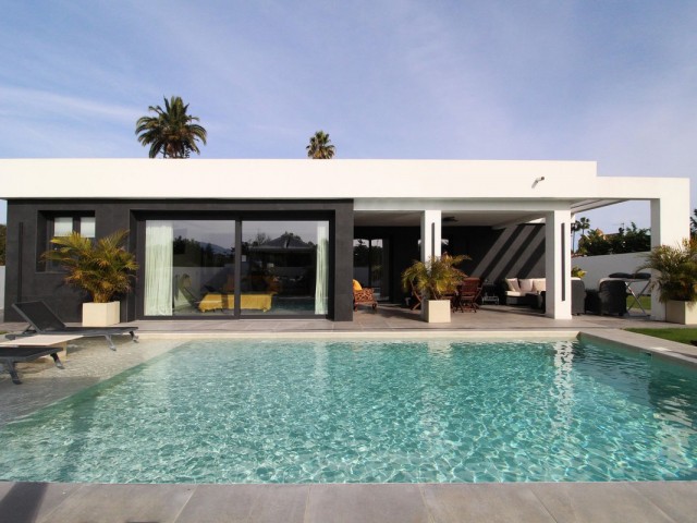 3 Bedrooms Villa in San Pedro de Alcántara