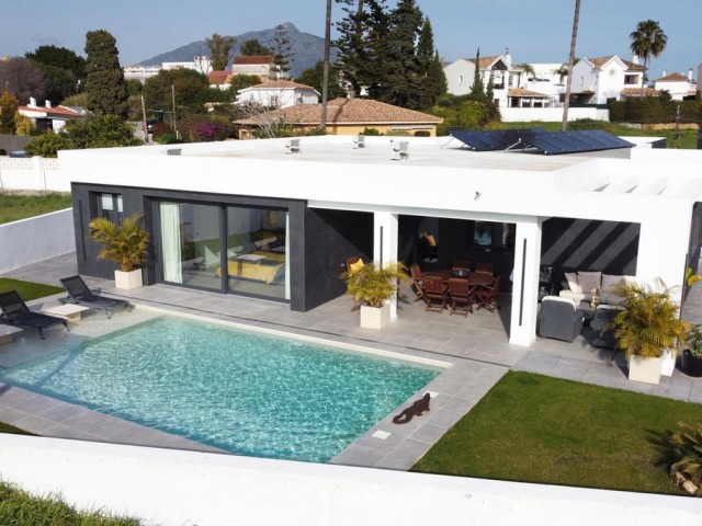 3 Bedrooms Villa in San Pedro de Alcántara