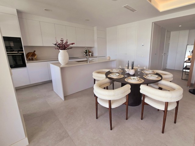 4 Soveroms Leilighet i Marbella