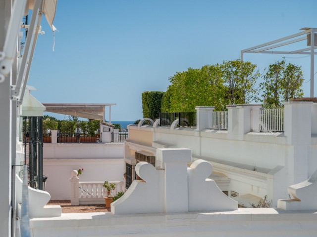 3 Makuuhuoneen Rivitalo Nueva Andalucía