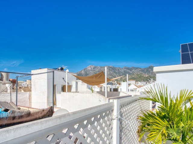 4 Bedrooms Townhouse in Marbella