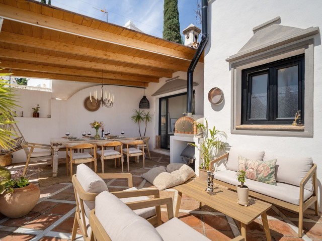 4 Bedrooms Townhouse in Marbella