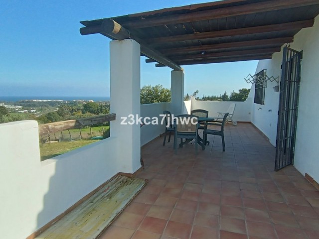 4 Bedrooms Villa in Estepona
