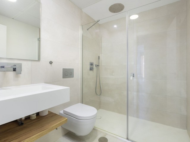 2 Bedrooms Apartment in Nueva Andalucía