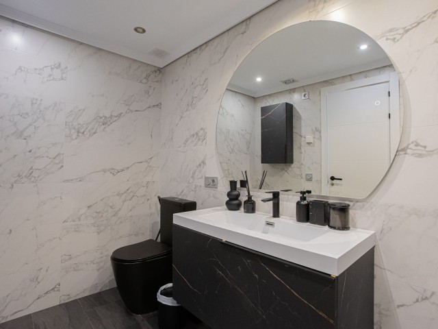 4 Bedrooms Apartment in Benahavís