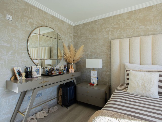 4 Bedrooms Apartment in Benahavís