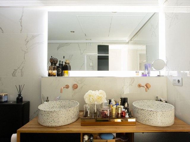 4 Bedrooms Apartment in Benahavís