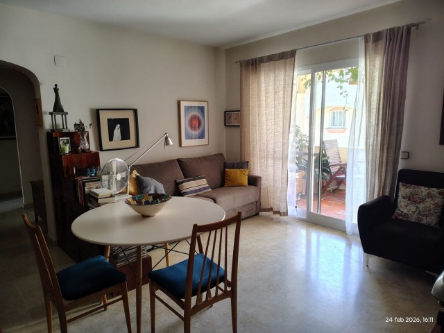 2 Bedrooms Apartment in Estepona