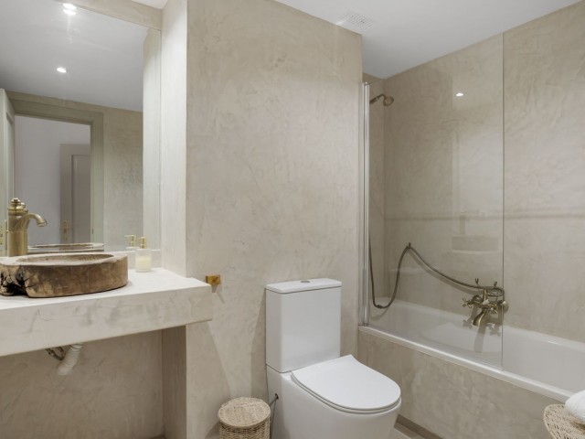 2 Makuuhuoneen Huoneisto Nueva Andalucía