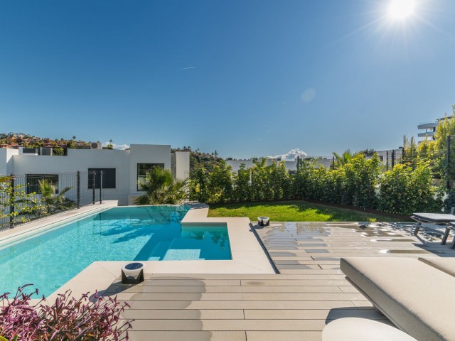 Villa avec 4 Chambres  à Santa Clara