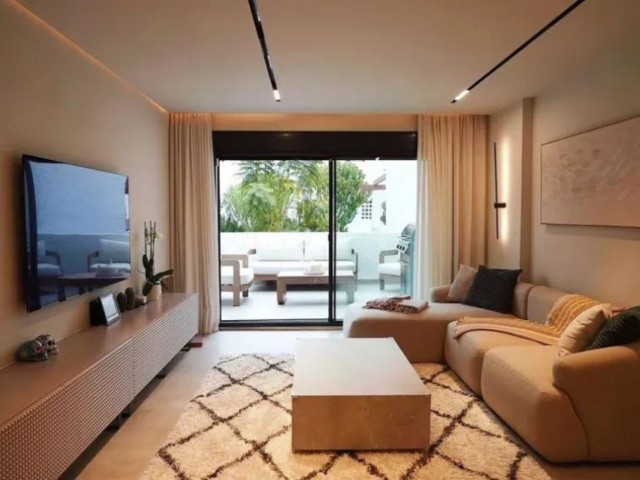 3 Makuuhuoneen Huoneisto Nueva Andalucía