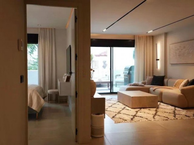 3 Makuuhuoneen Huoneisto Nueva Andalucía