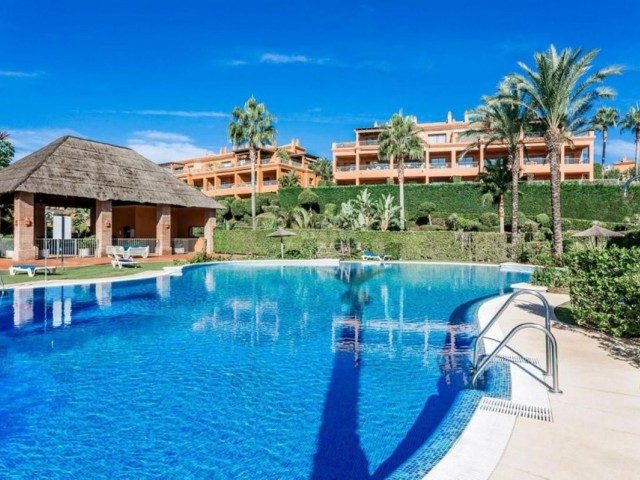 3 Bedrooms Apartment in Estepona