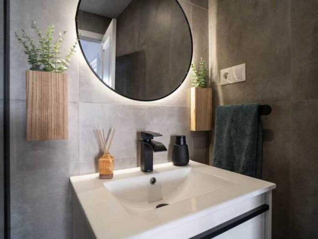 6 Makuuhuoneen Rivitalo Mijas