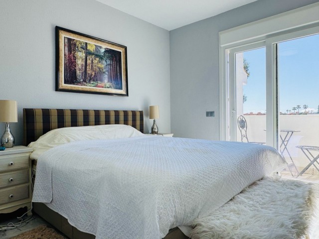 4 Schlafzimmer Reihenhaus in La Duquesa