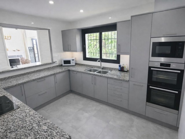 4 Schlafzimmer Villa in Mijas Costa