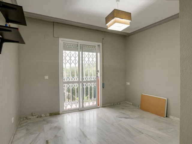 3 Bedrooms Townhouse in Estepona