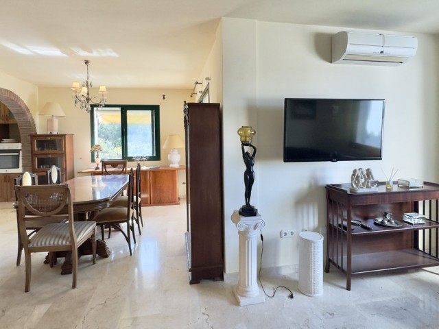 2 Makuuhuoneen Rivitalo Mijas