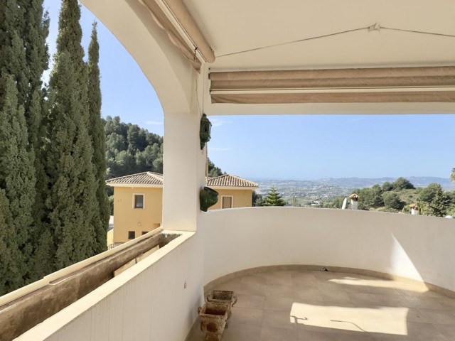 2 Makuuhuoneen Rivitalo Mijas