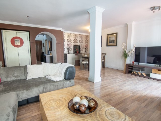 3 Bedrooms Townhouse in Estepona