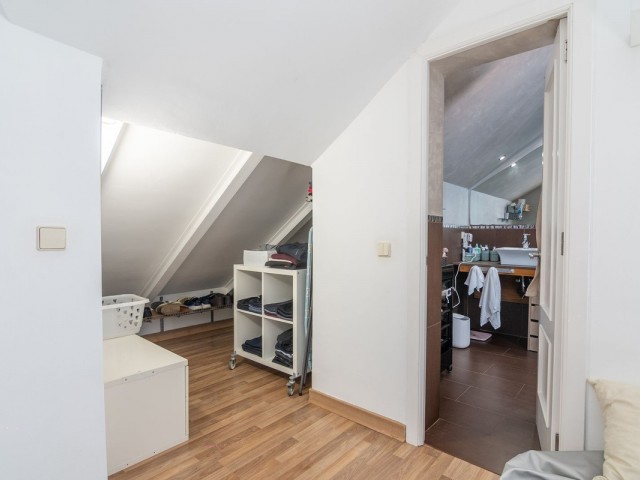 3 Bedrooms Townhouse in Estepona