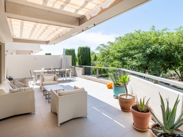 3 Bedrooms Apartment in Benahavís