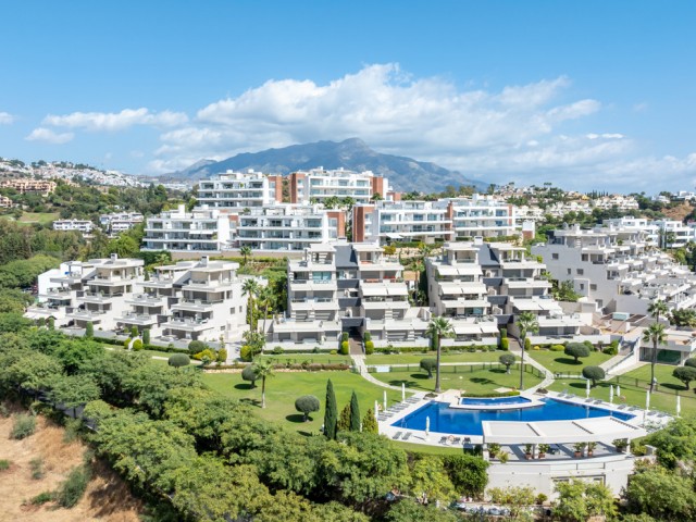 3 Bedrooms Apartment in Benahavís