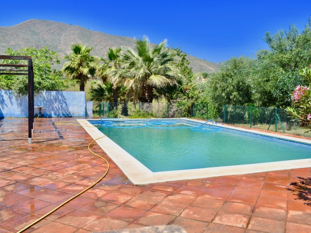 Villa avec 4 Chambres  à La Cala de Mijas