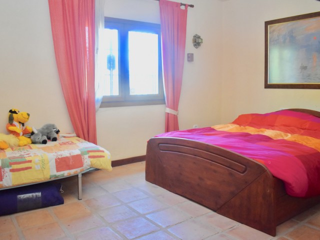 Villa avec 4 Chambres  à La Cala de Mijas