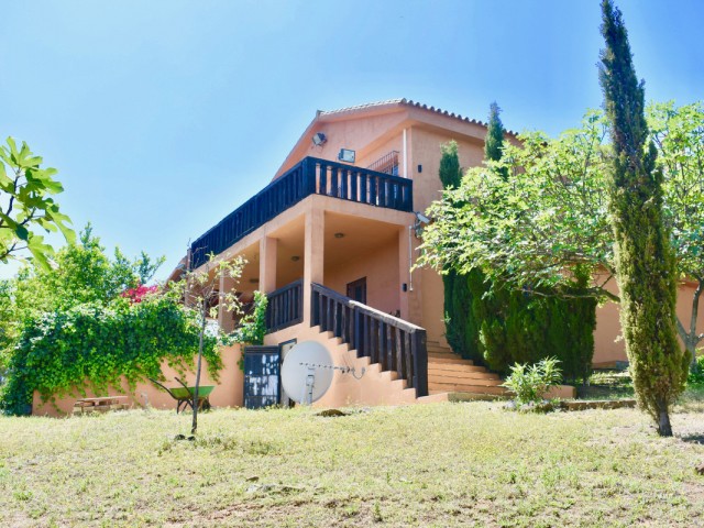 Villa avec 4 Chambres  à La Cala de Mijas