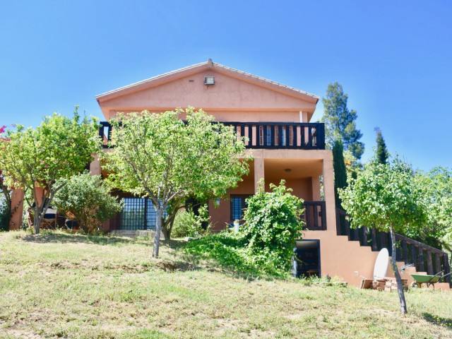 Villa avec 4 Chambres  à La Cala de Mijas