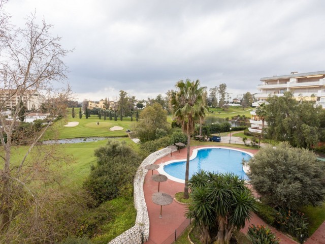 3 Bedrooms Apartment in Guadalmina Alta