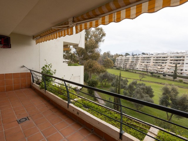 3 Bedrooms Apartment in Guadalmina Alta
