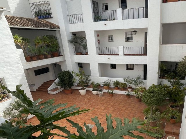 2 Bedrooms Apartment in Puerto Banús