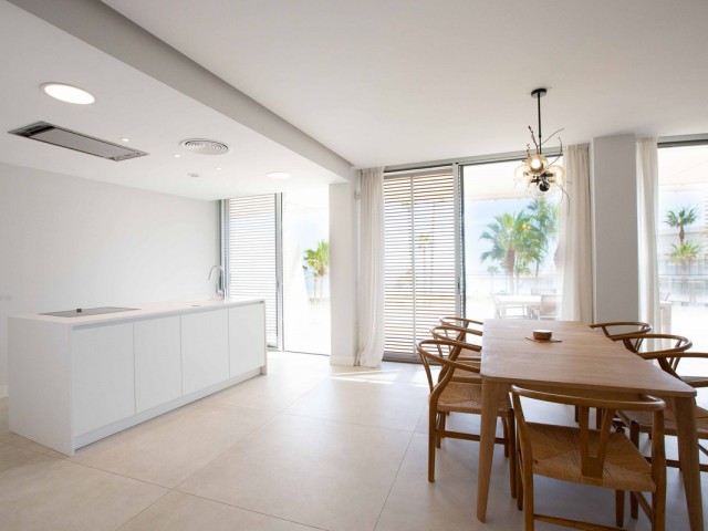 3 Bedrooms Apartment in Estepona