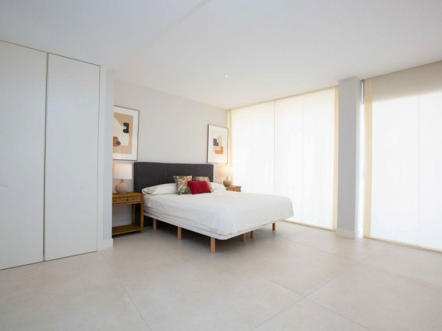 3 Bedrooms Apartment in Estepona