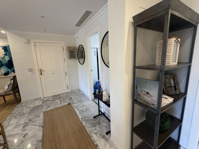 4 Schlafzimmer Apartment in Guadalmina Baja