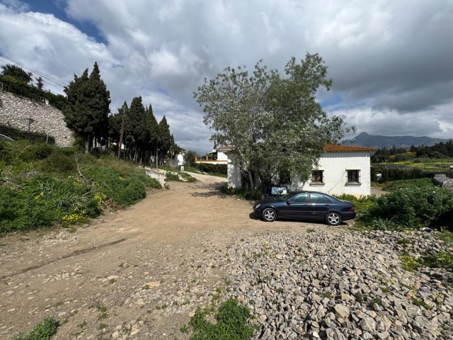  Plot in Puerto Banús