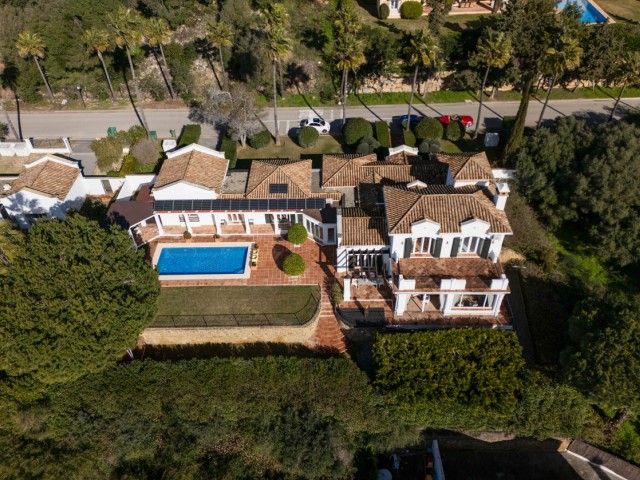 6 Bedrooms Villa in Sotogrande