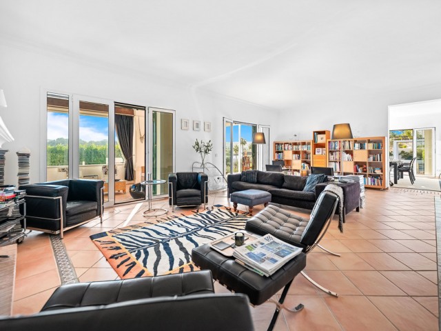 6 Bedrooms Villa in Sotogrande