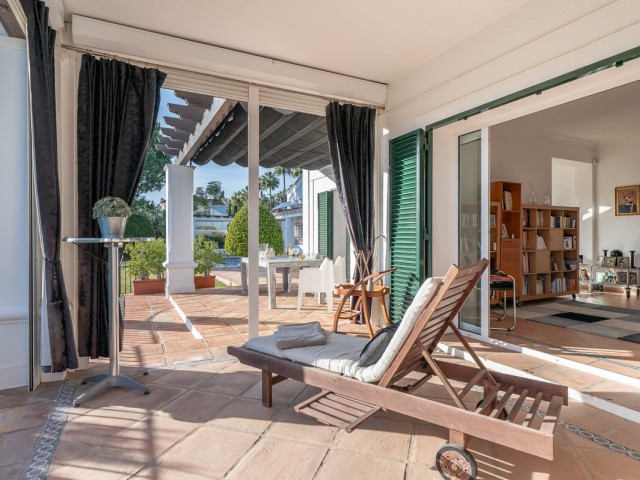 6 Bedrooms Villa in Sotogrande