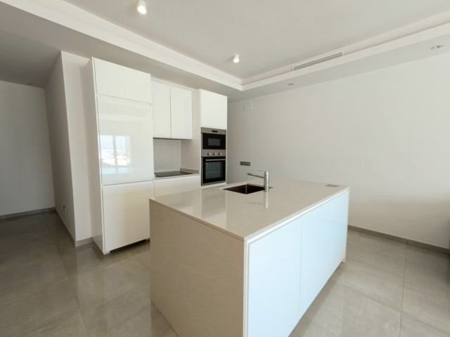 2 Bedrooms Apartment in Puerto Banús
