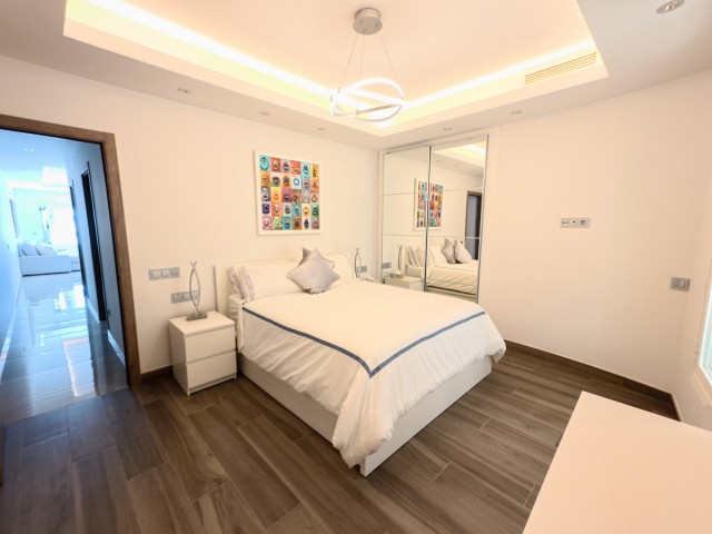 2 Bedrooms Apartment in Puerto Banús