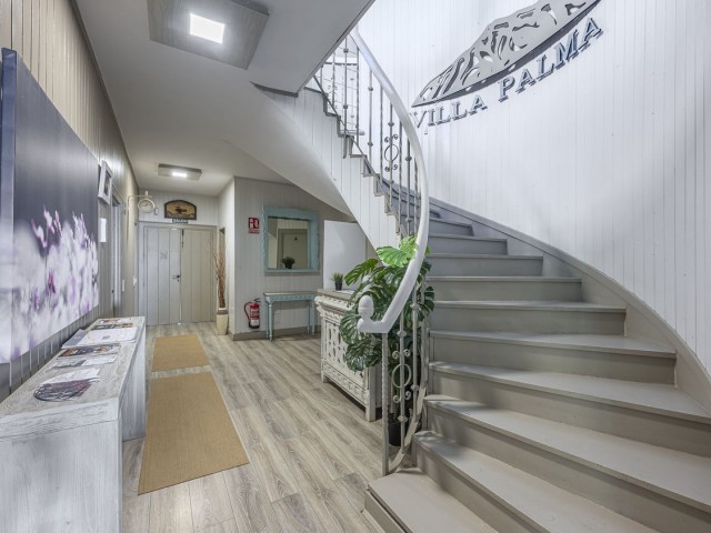12 Bedrooms Villa in Marbella