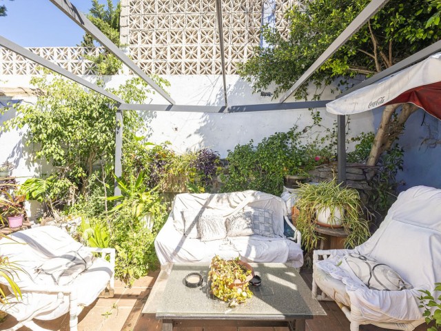 12 Bedrooms Villa in Marbella