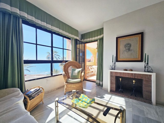 Kattohuoneisto Calahonda