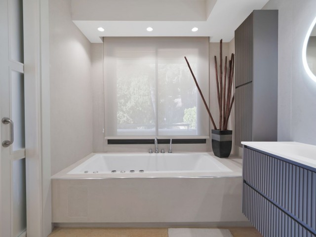 3 Bedrooms Apartment in Nueva Andalucía