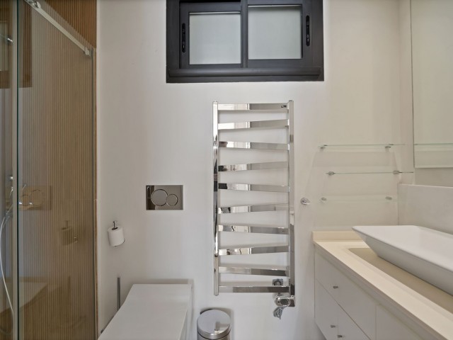 3 Bedrooms Apartment in Nueva Andalucía