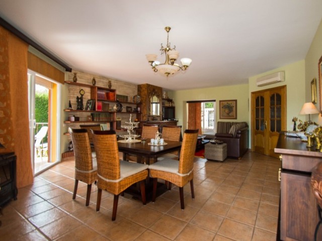 4 Bedrooms Villa in Campo Mijas