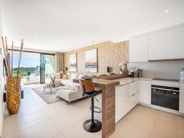 2 Bedrooms Apartment in Estepona